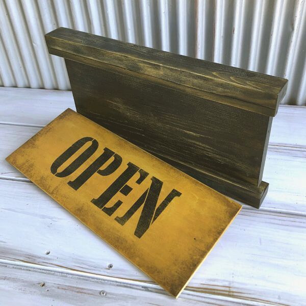 木のOPEN看板